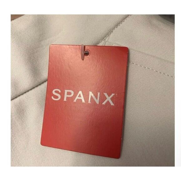 Spanx 20375 Sz Medium On the Go 6" Shorts Classic White Silver Lining Technology - Picture 10 of 16